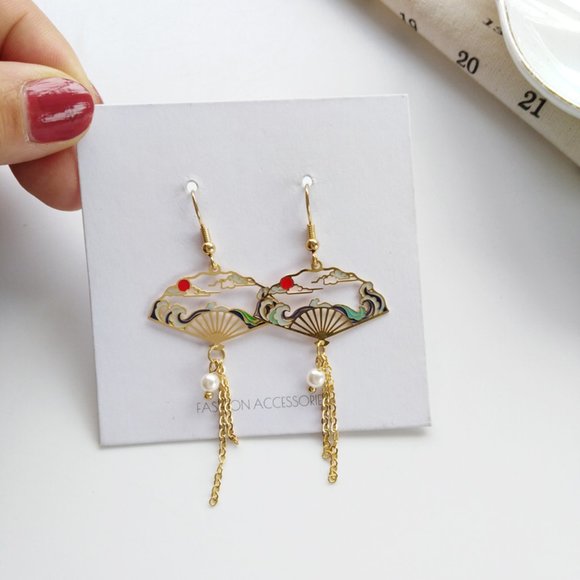 💕💕LAST ONE Asian Style Fans pearl Earrings - Picture 6 of 6